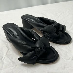 Alexandre Birman Black Leather Sandals